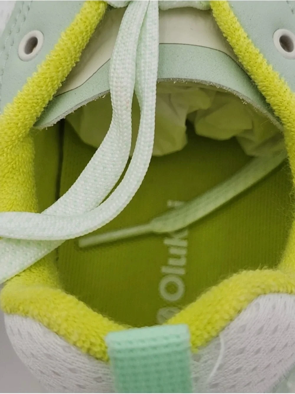 Olukai Anau Pickleball Shoes Bright White/ Pale Mint | Womens US8 EU38 NEW / NWT